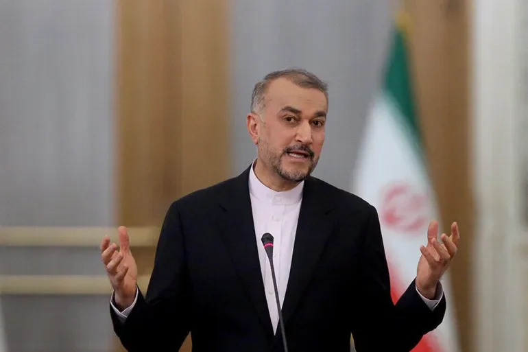 Iranian Foreign Minister Hints at Opening New Fronts Against Israel
