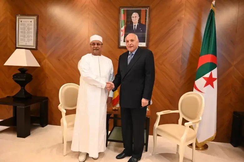 Minister Attaf and His Chadian Counterpart Discuss Palestinian and Sahrawi Issues