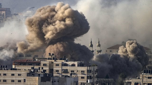 Israel-Hamas Conflict: Tensions Escalate Amidst Hezbollah Attacks