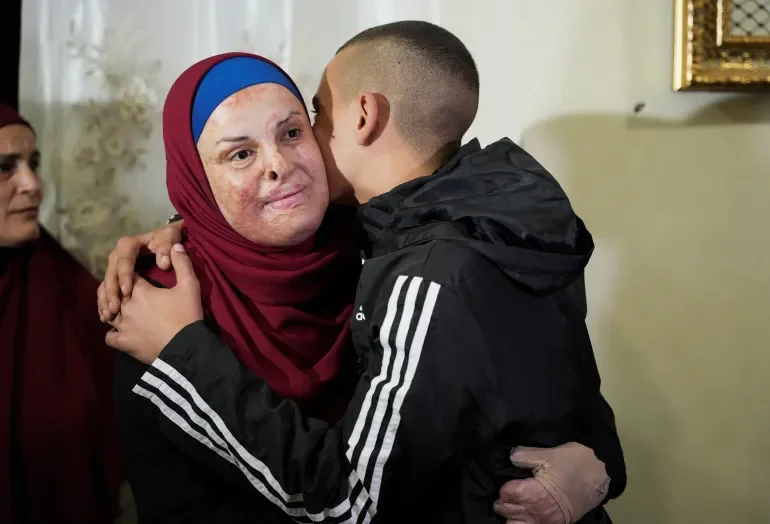“Operation Al-Aqsa Storm” Liberates Palestinian Female Prisoners from Israeli