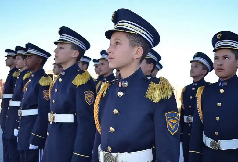 General Saïd Chengriha Congratulates Elites of the Nation for Baccalaureate Success
