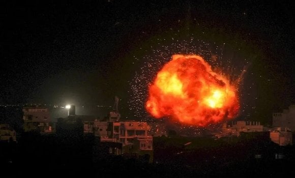 28 Palestinians Killed in Israeli Airstrike on Khan Younis, Southern Gaza
