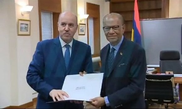 Algerian Envoy Delivers President Tebboune’s Message to Mauritius Prime Minister