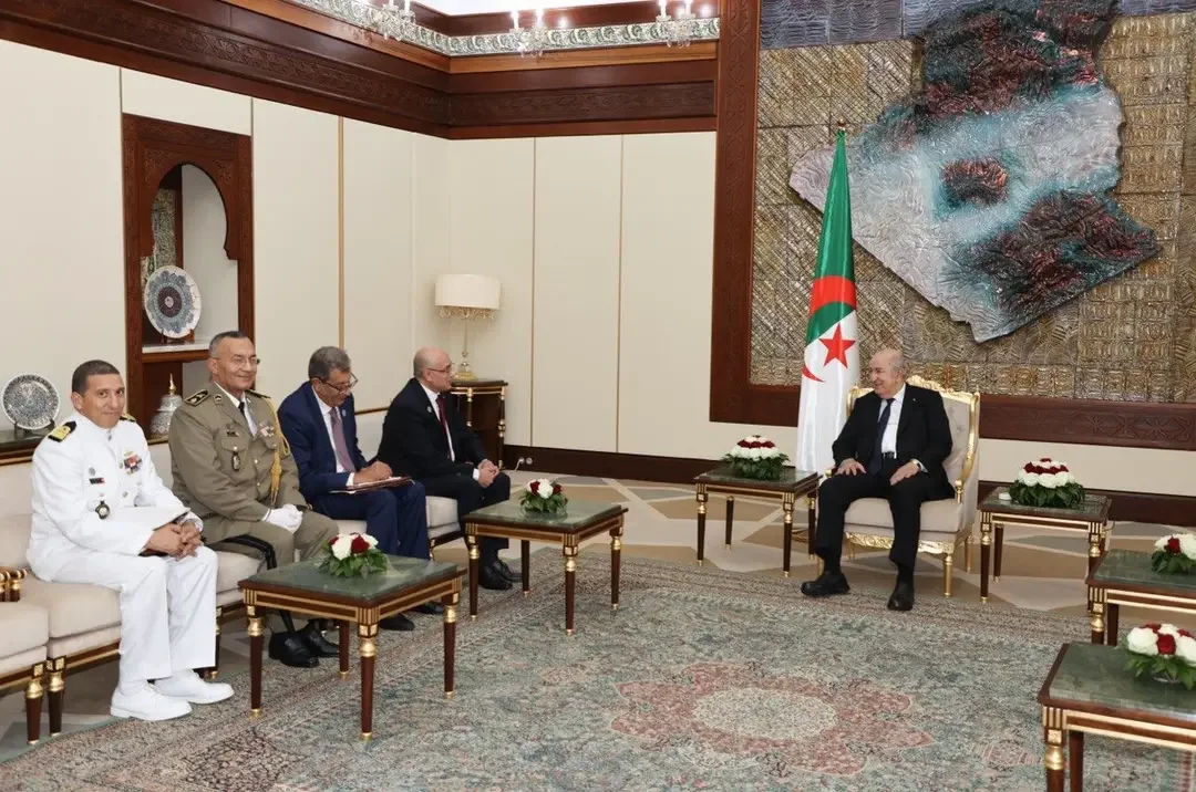 President Tebboune Receives Tunisian Defense Minister Khaled Al-Suhayli