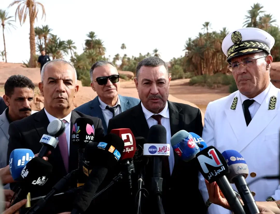 Minister Saïoud Stresses Strict Follow-Up to Complete Urban Improvement Projects in Naama