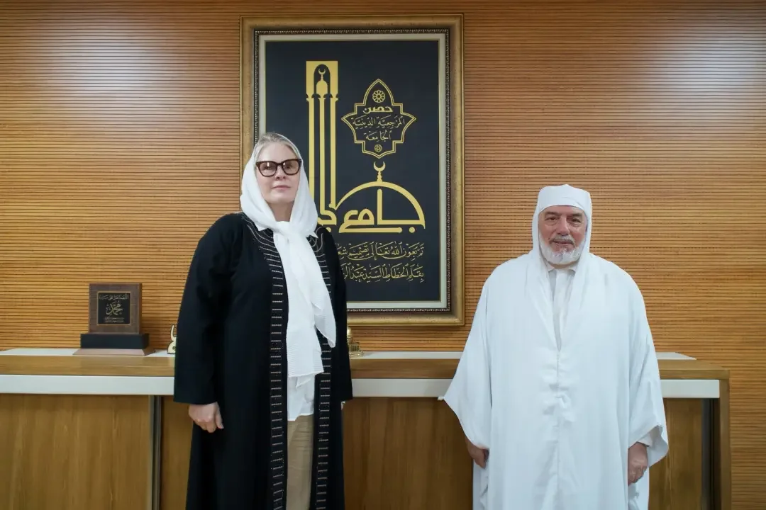 Dean of Algiers Grand Mosque Receives Norwegian Ambassador