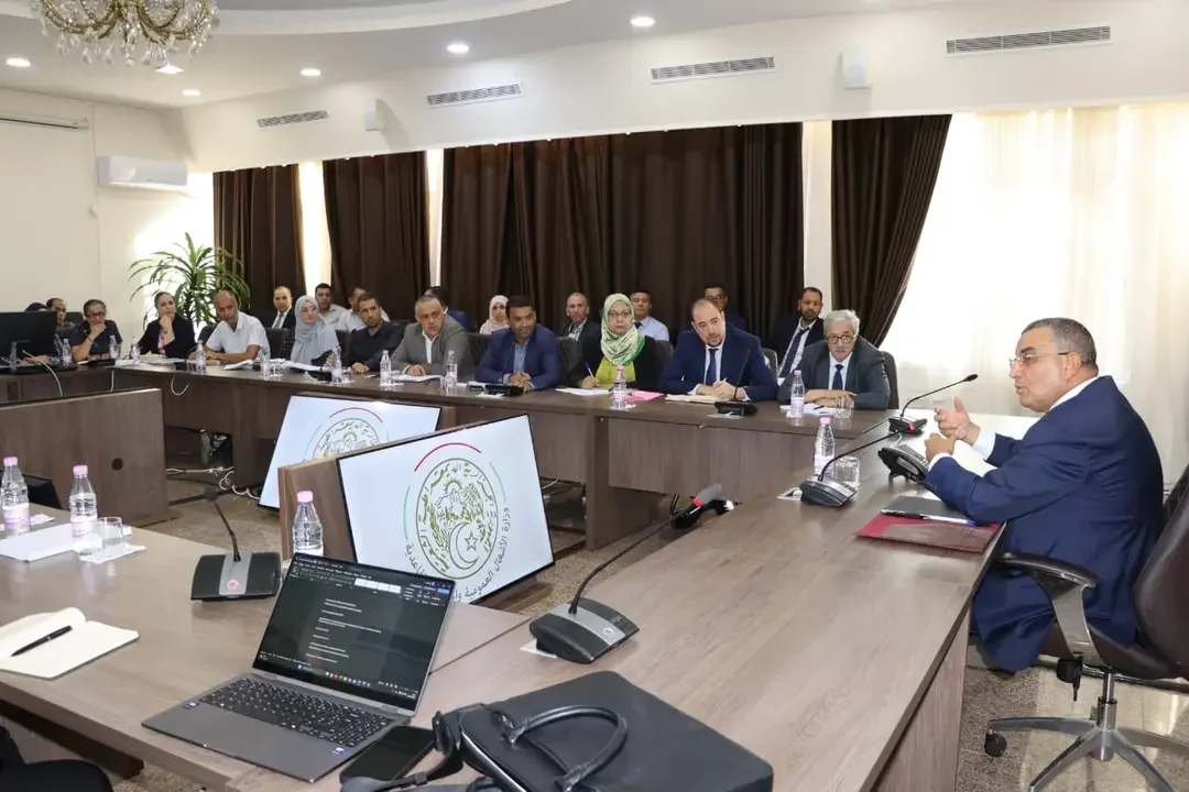 Public Works: Minister Jelloui Calls for Accelerating Digitalization to Complete by Year-End