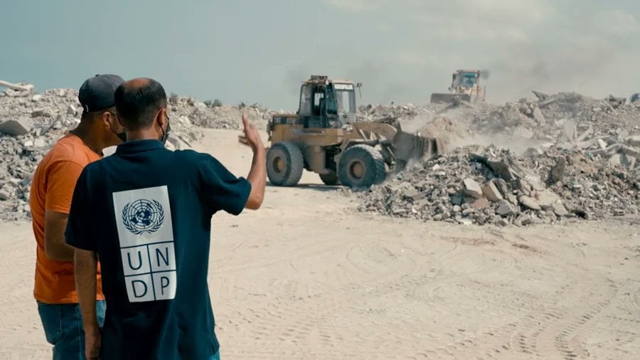 Gaza: Massive Debris Removal Operation Begins After Conflict