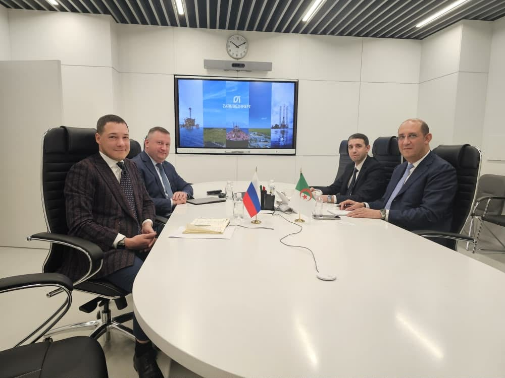 Algeria & Russia Discuss Energy Cooperation at Moscow Forum
