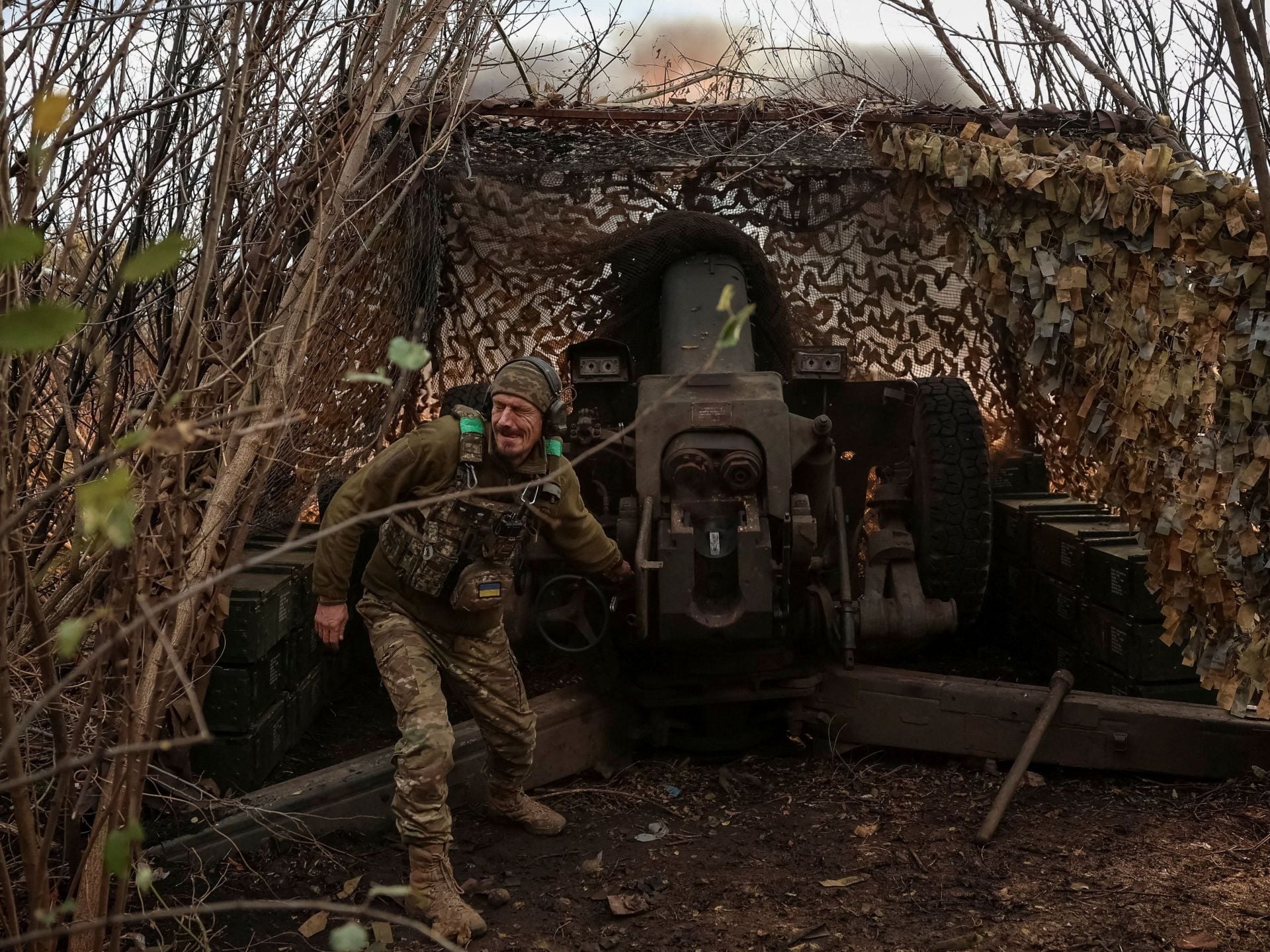 Ukraine Strikes Russian Energy Facilities, Moscow Retaliates with EU Entry Bans