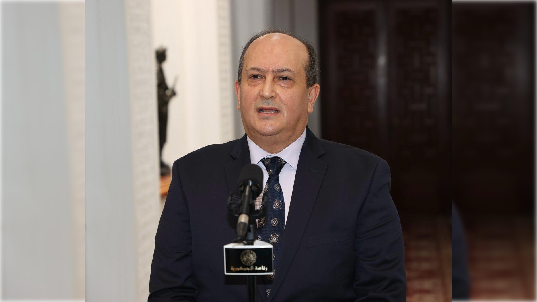 Algerian PM Seifi Gharib Talks with Egyptian Counterpart