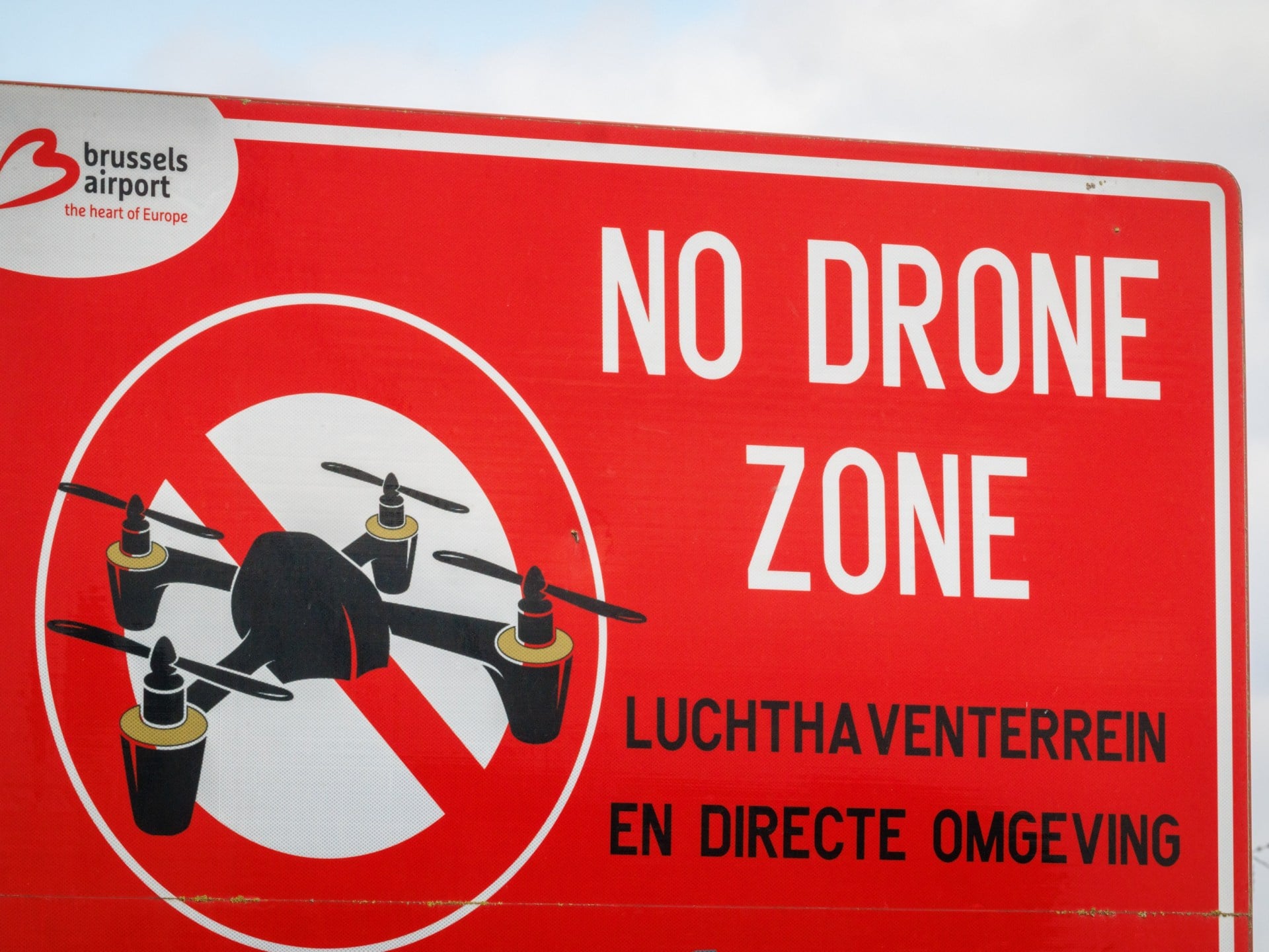 Belgian Military Base Housing US Nuclear Weapons Targeted by Drone Flights, Raising Security Concerns