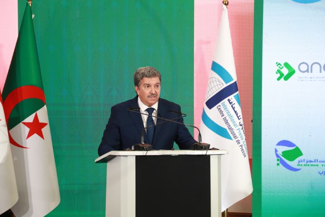 National Media Urged to Meet Evolving Challenges