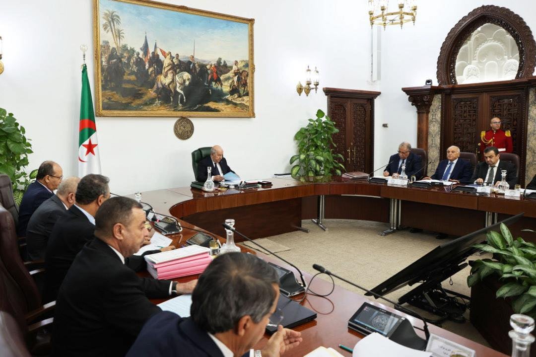 President Tebboune Orders Close Monitoring of North-South Power Grid
