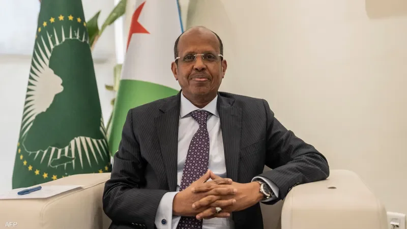 African Union Commission Chief Praises Algerian Gymnast Celia Nemour