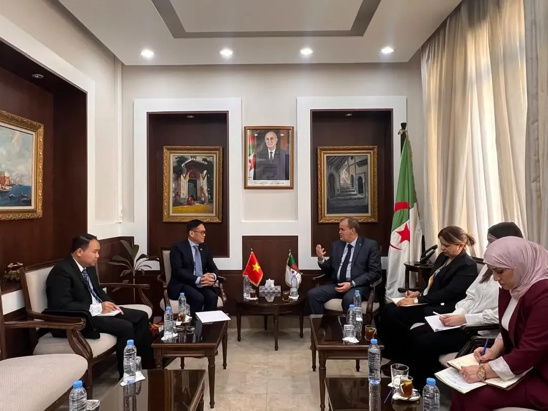 Algeria and Vietnam Explore Enhanced Trade Cooperation