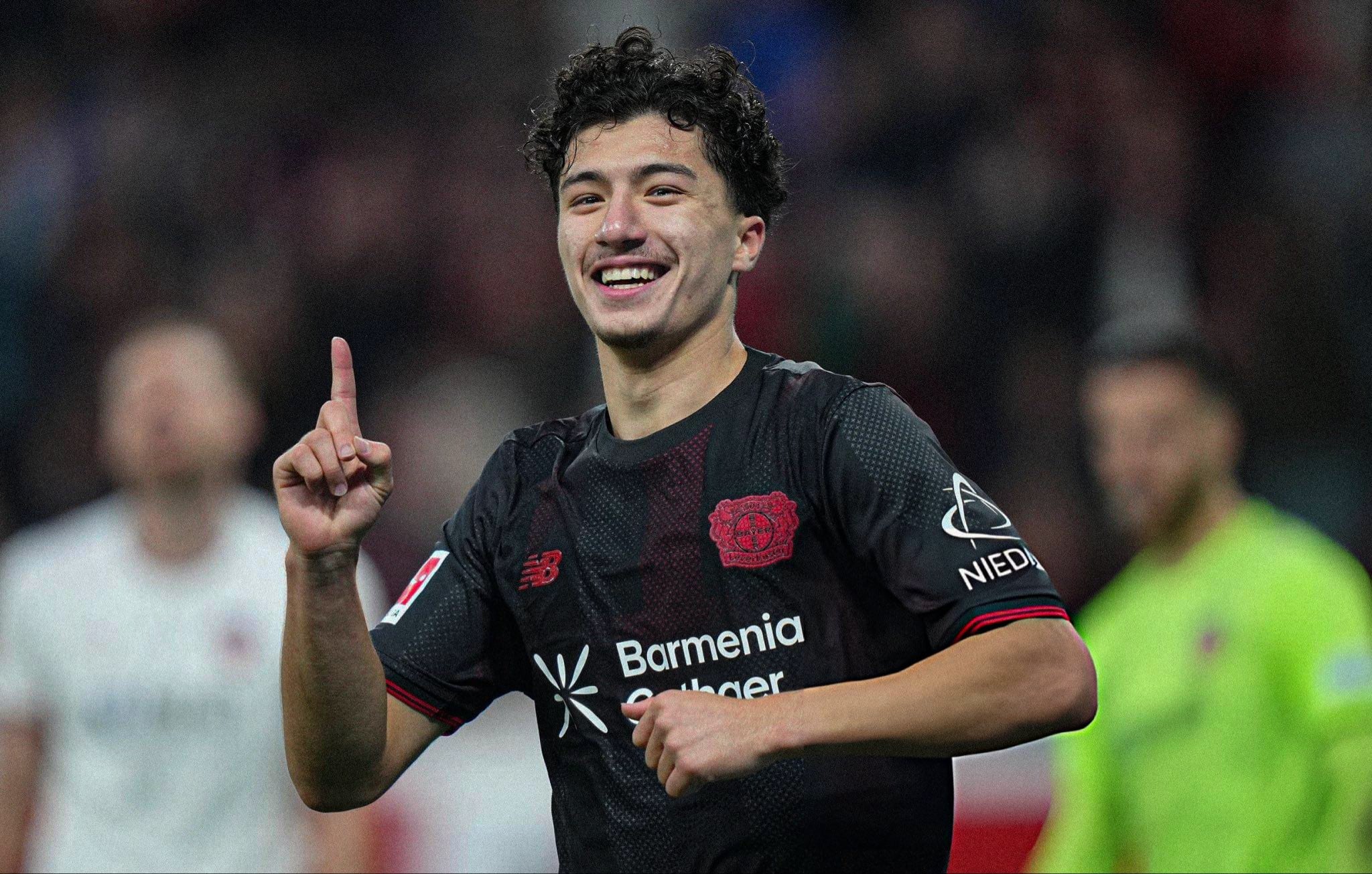 Maza Magic: Algerian Midfielder Shines in Bundesliga Rout