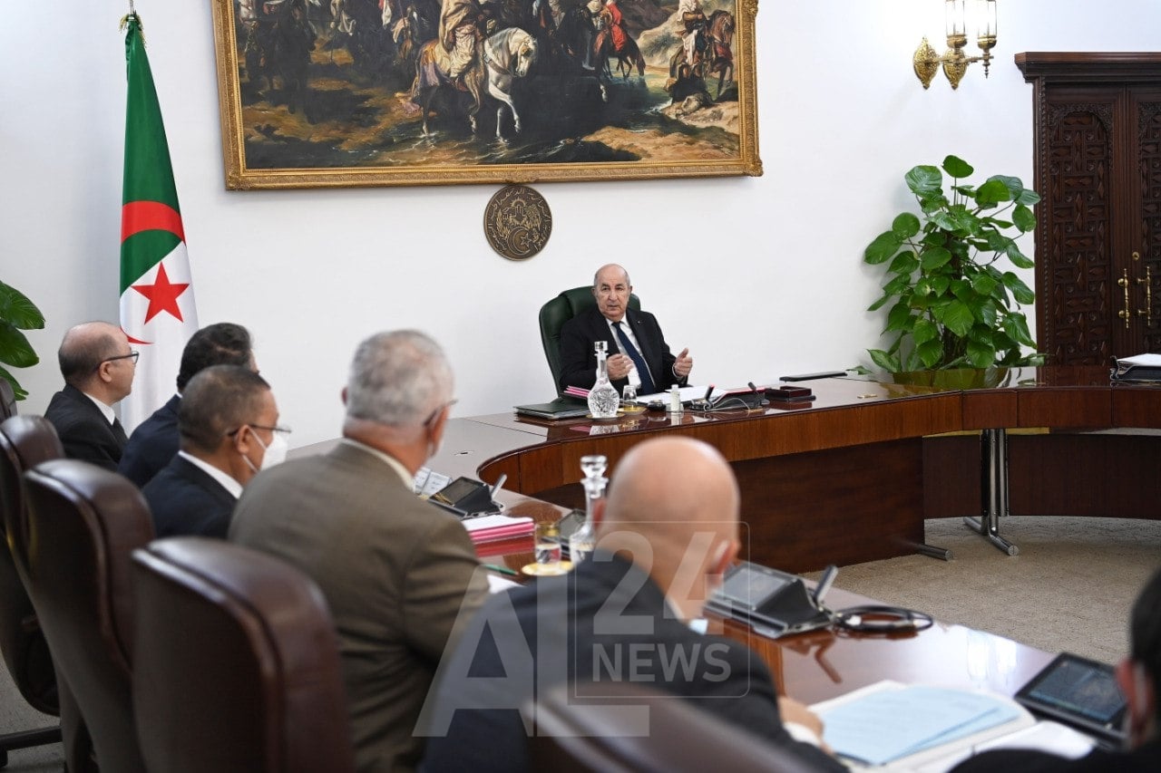 Algerian Cabinet Focuses on Essential Supplies and Water Projects