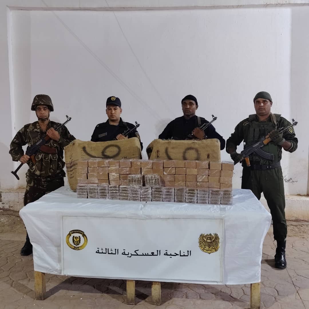 Adrar: Security Forces Seize 51kg of Cannabis