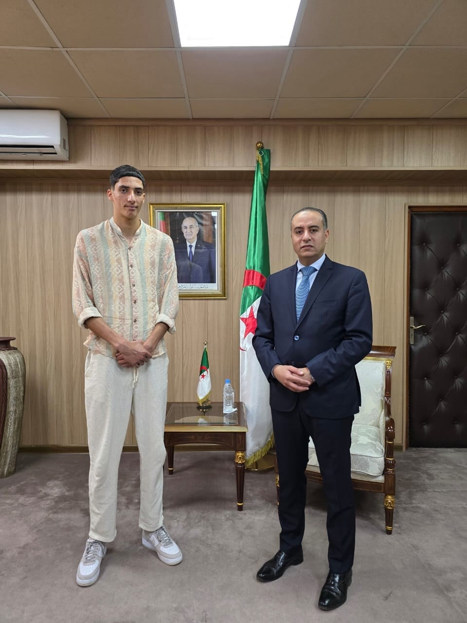 Minister of Sport Welcomes Rising High Jump Star Ayachi