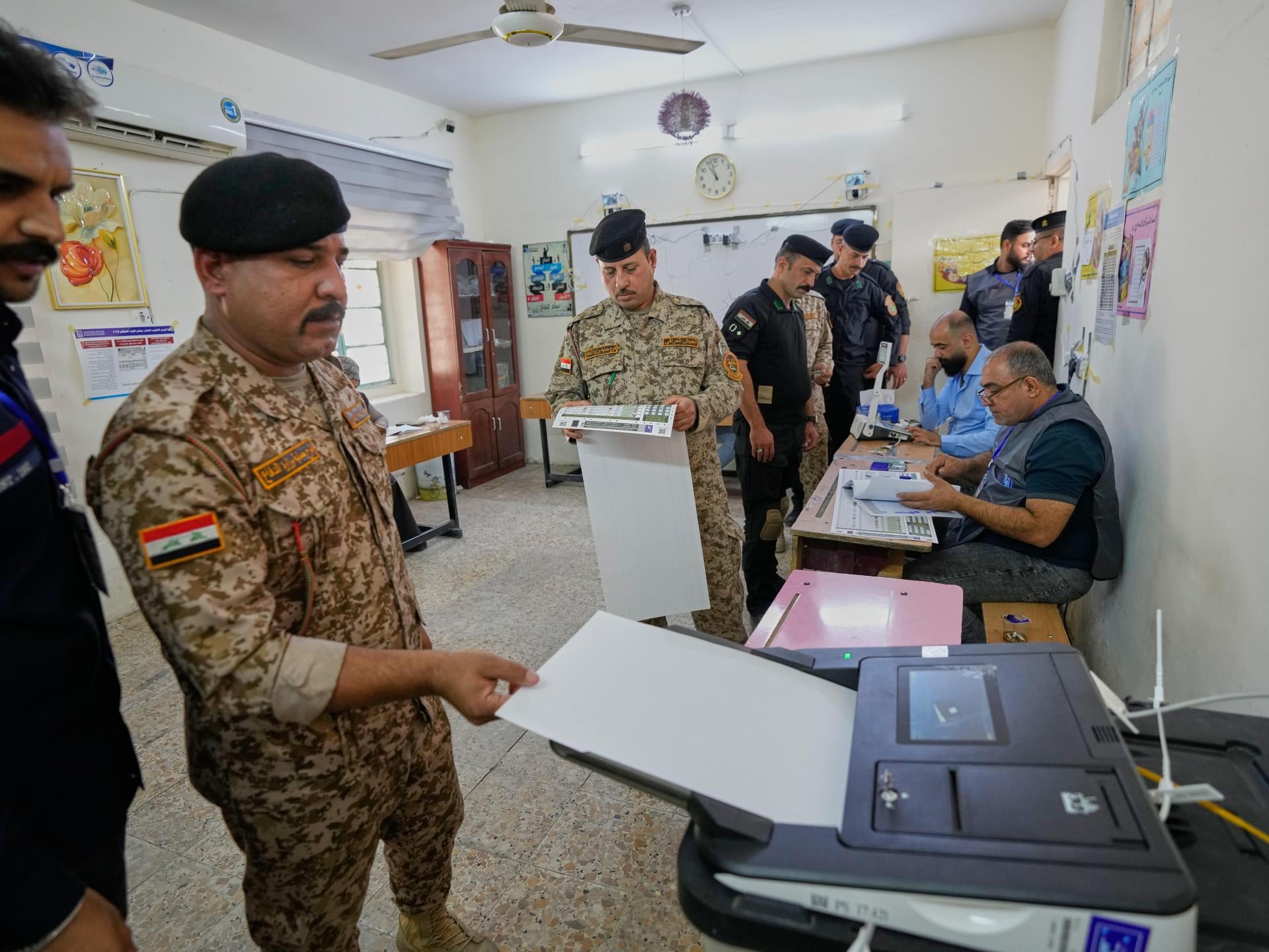 Iraq Closes Special Voting Booths Ahead of General Election