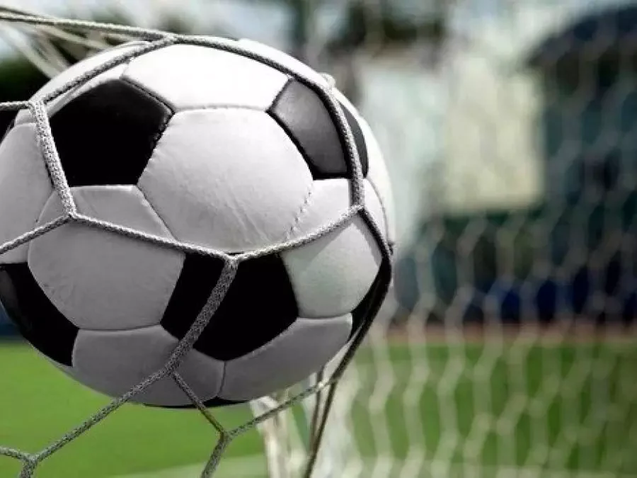 MC Alger Reclaims League Lead; CSC Stuns JS Kabylie