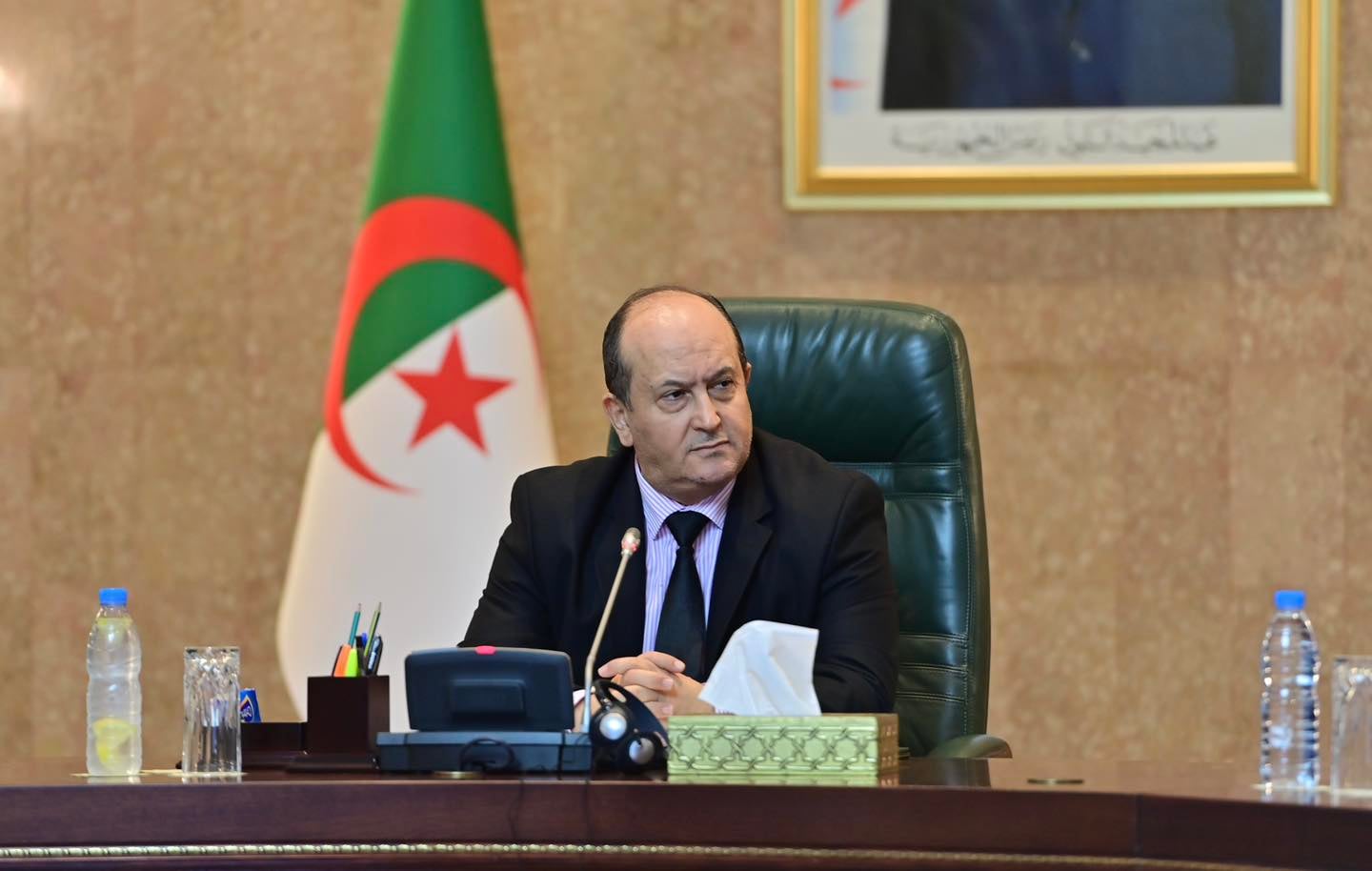 Government Reviews Traffic Law, Telecoms License, and Audiovisual Production