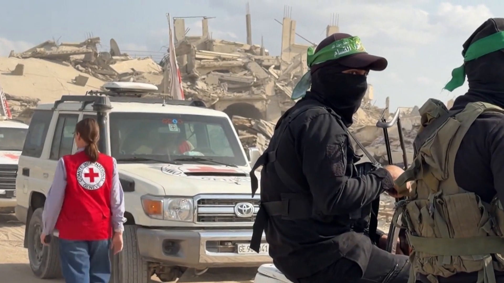 Search for Israeli Remains Underway in Gaza’s Zeitoun District