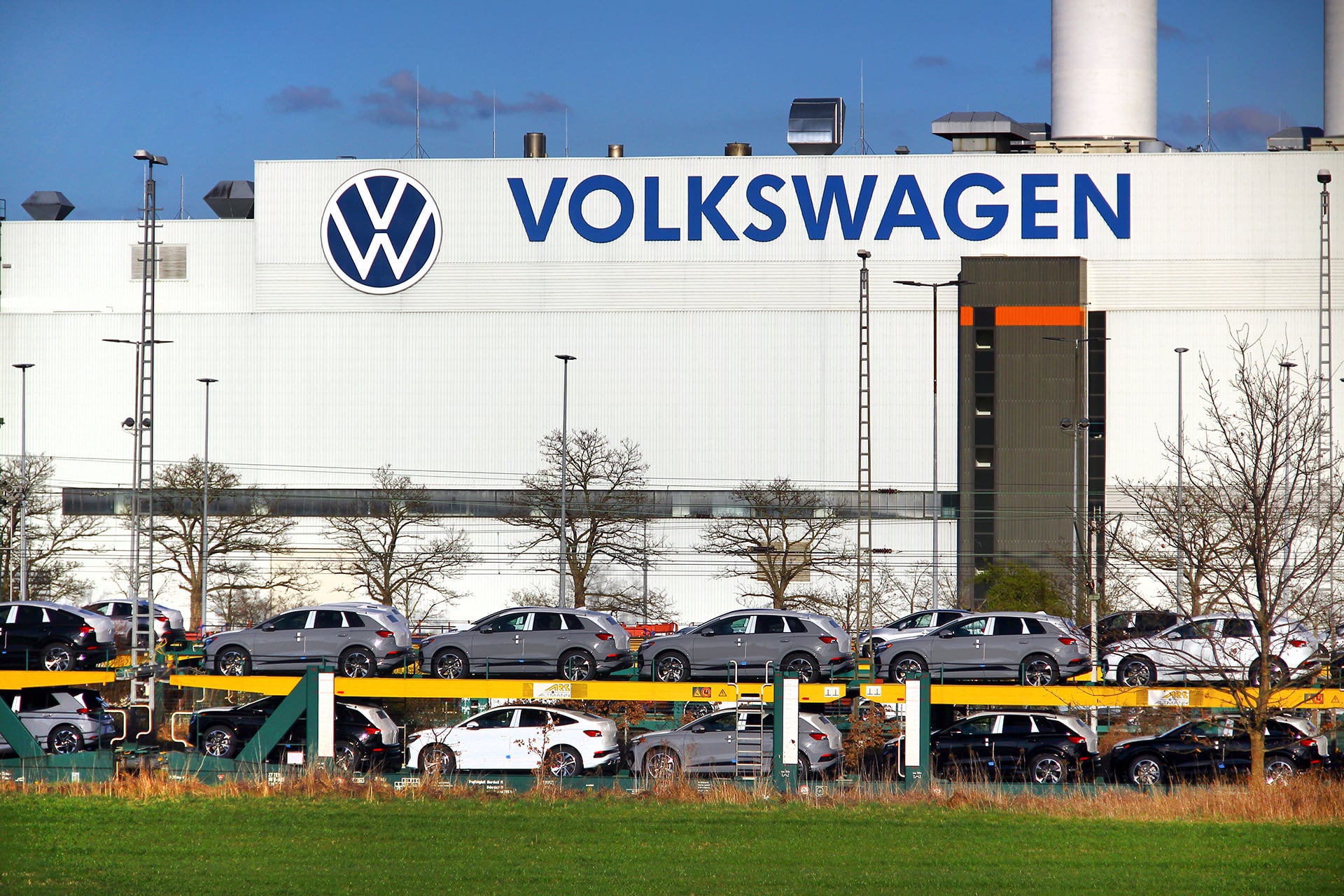 Volkswagen Executives Face Major Fraud Trial in Germany