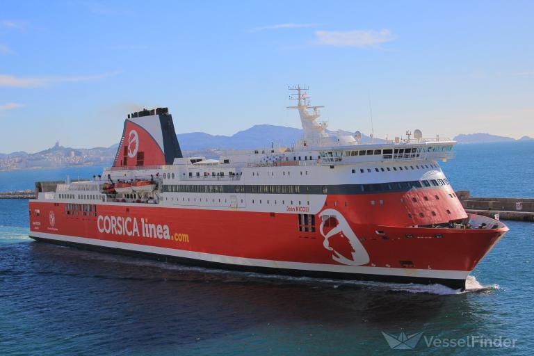 French Ferry Held in Algiers Port Over Technical Concerns
