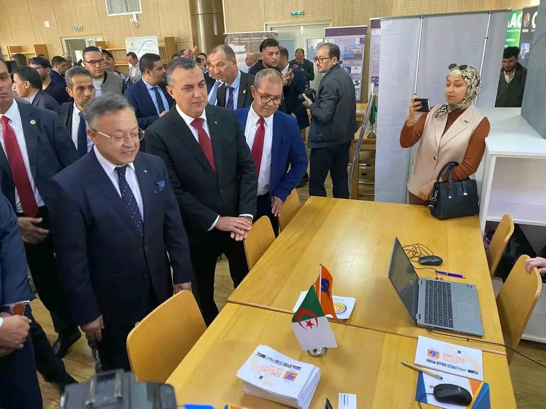 Ministers Visit Youth Projects Expo, Promote Innovation