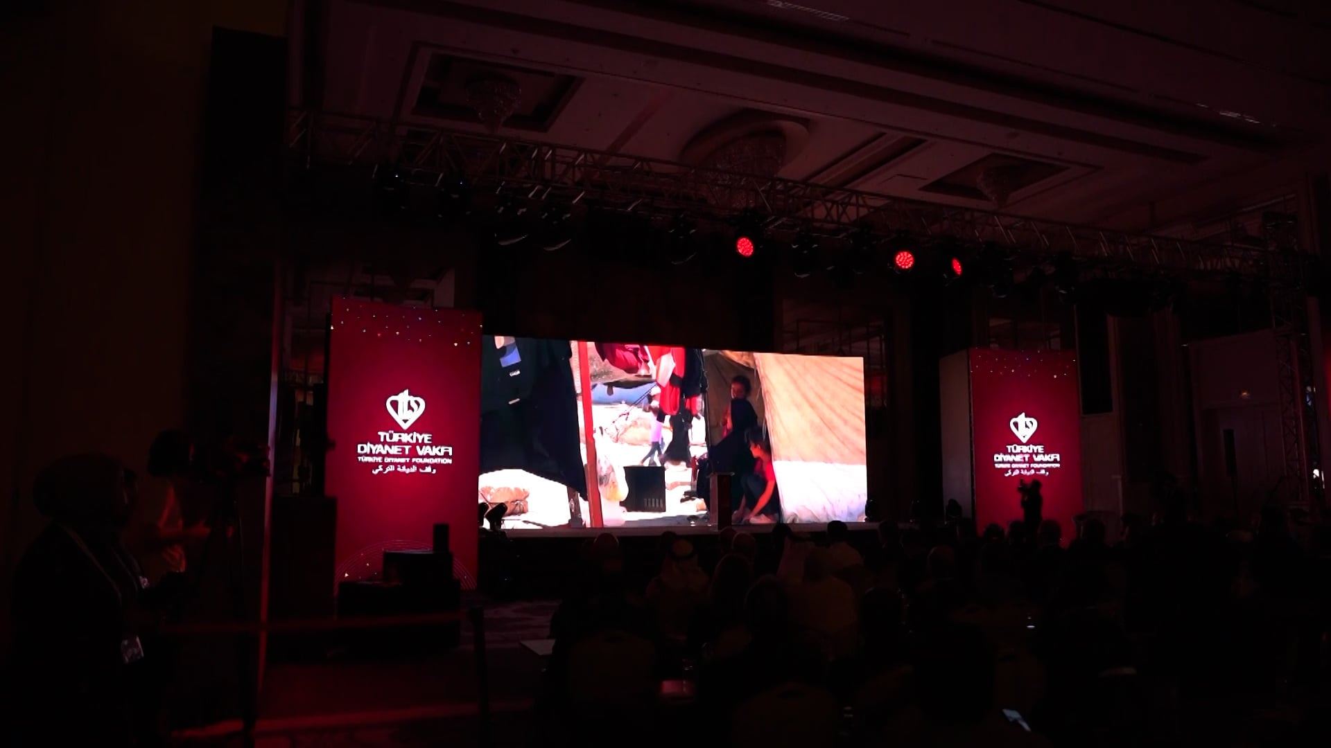 Istanbul Summit Calls for Coordinated Gaza Aid Effort