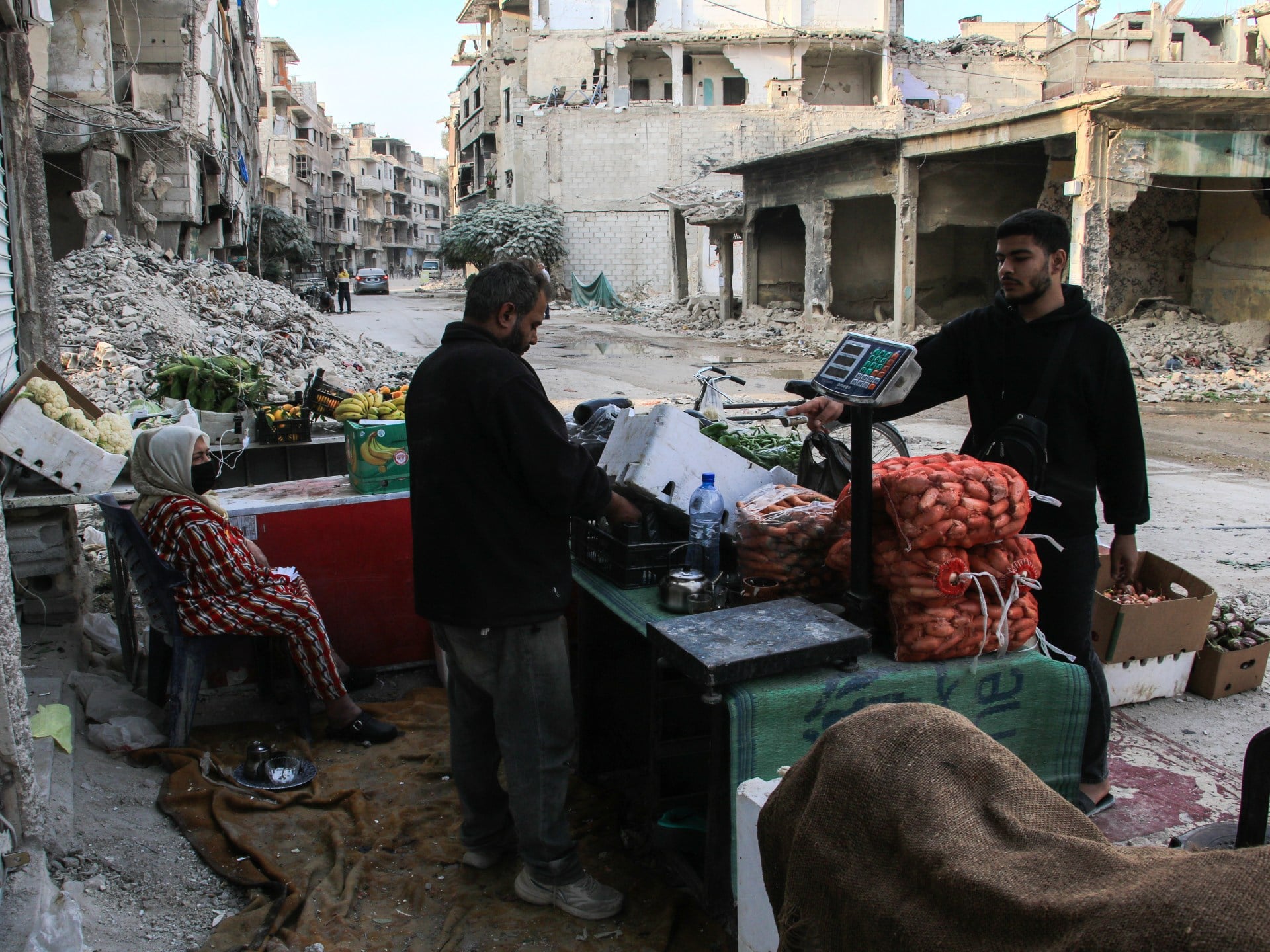Yarmouk Camp Residents Return Amidst Destruction