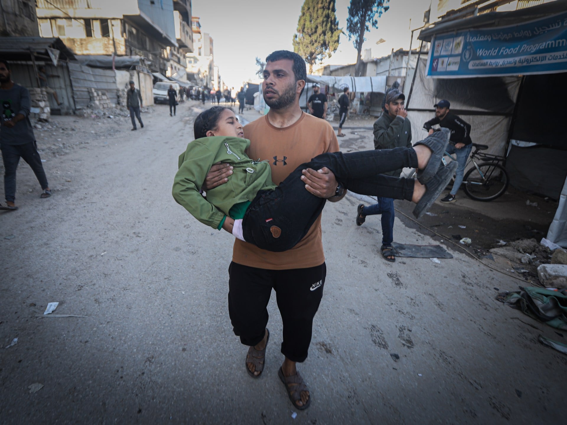 Israeli Strikes Kill Civilians, Resistance Leader in Gaza