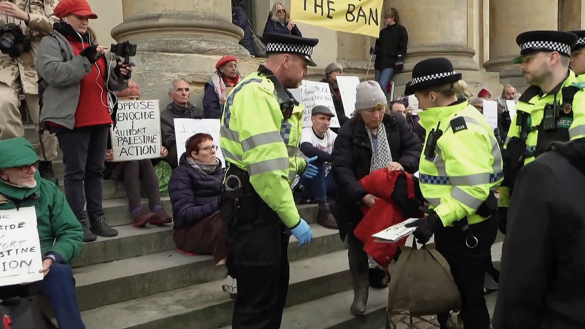 Pro-Palestine Action Protesters Arrested in Oxford, UK