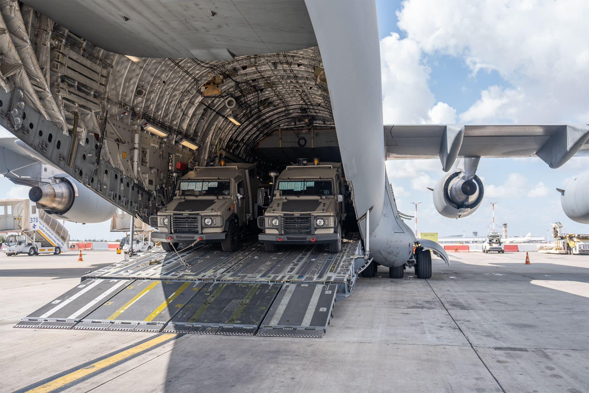 1000th Arms Shipment Arrives in Israel Amid Ongoing Conflict