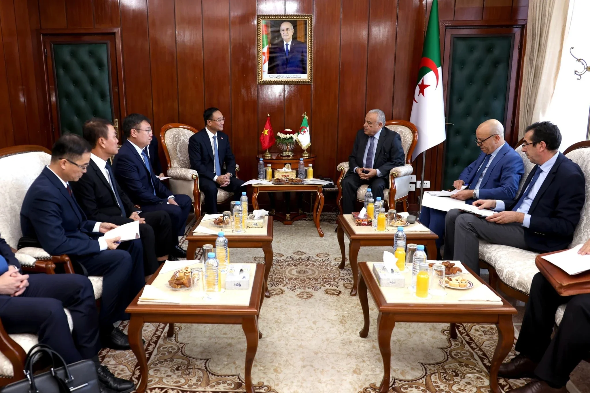 Algeria, Vietnam Explore Enhanced Police Cooperation