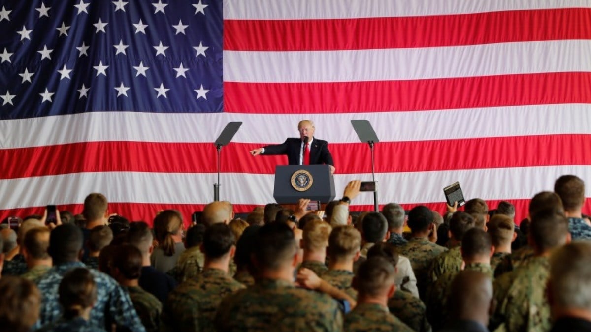 Democrats Urge Military to Resist ‘Unlawful’ Trump Orders