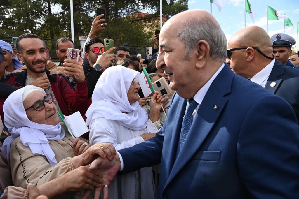 President Tebboune Receives Warm Public Welcome in Constantine