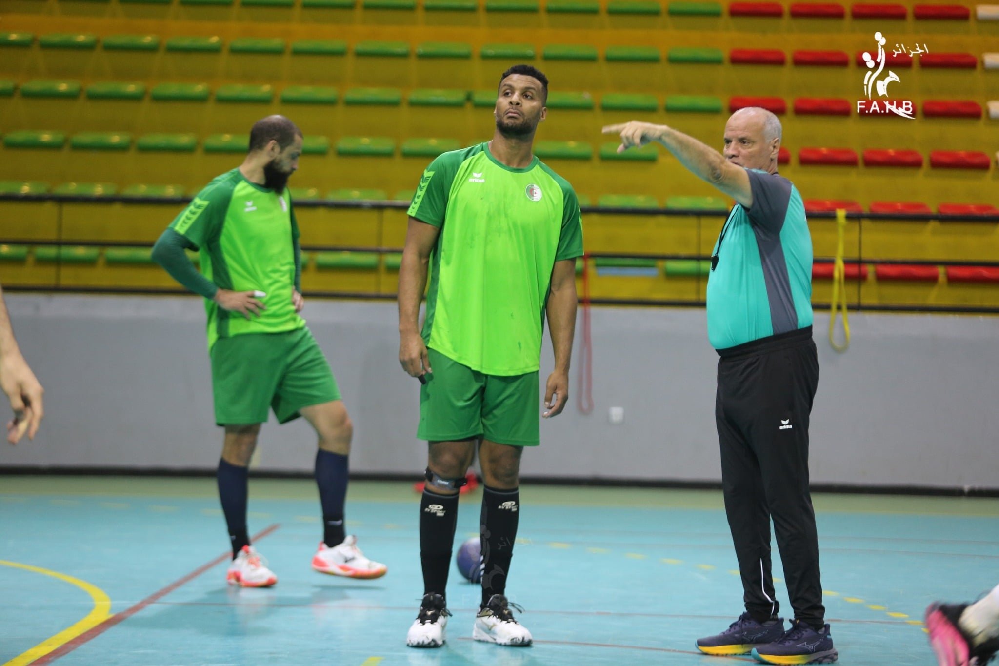 Algerian Handball Team Prepares for Africa Cup with Training Camp
