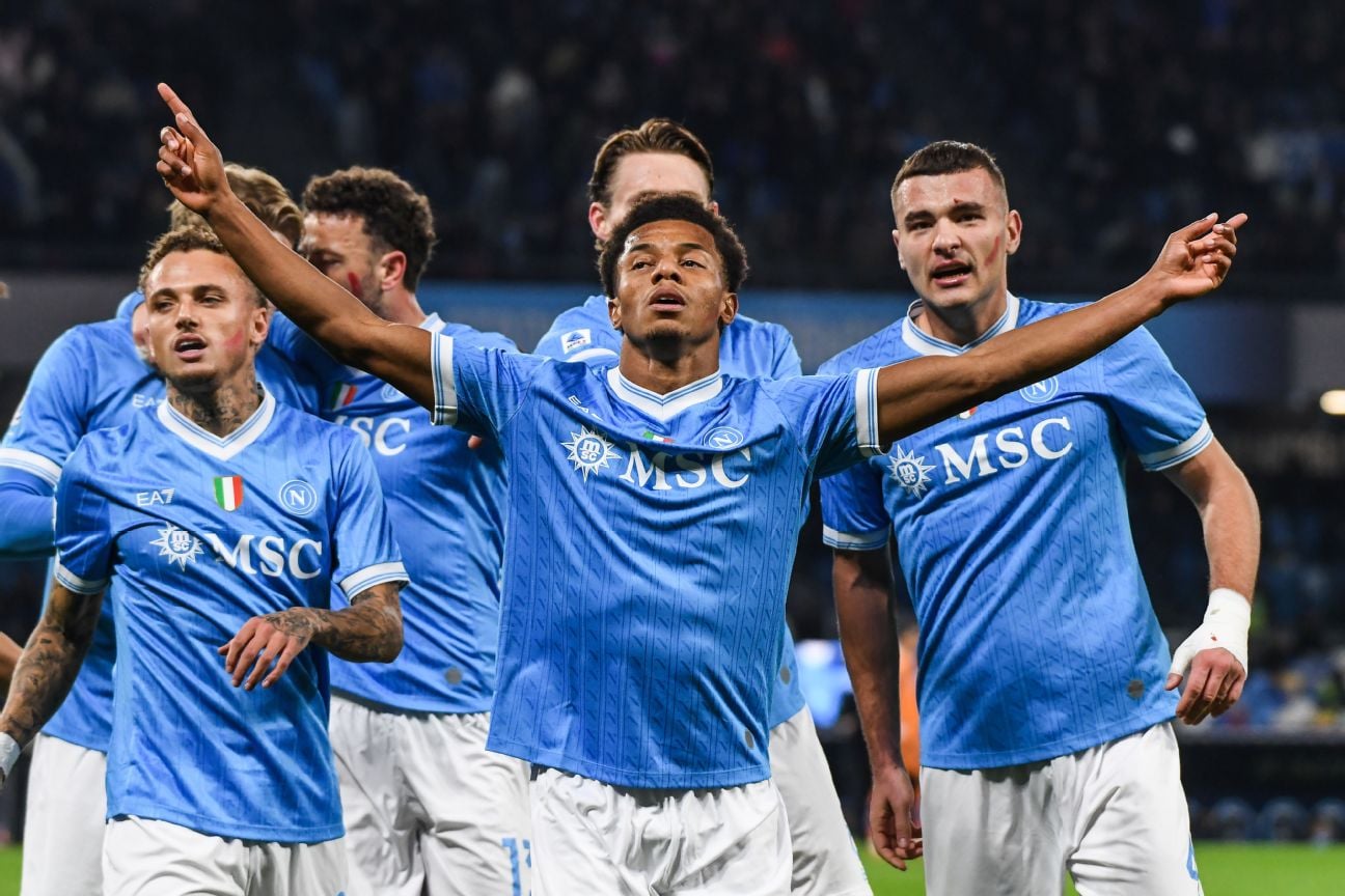 Napoli Seizes Top Spot in Serie A After Victory