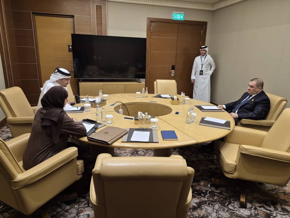 Justice Ministers of Algeria and Qatar Hold Bilateral Talks