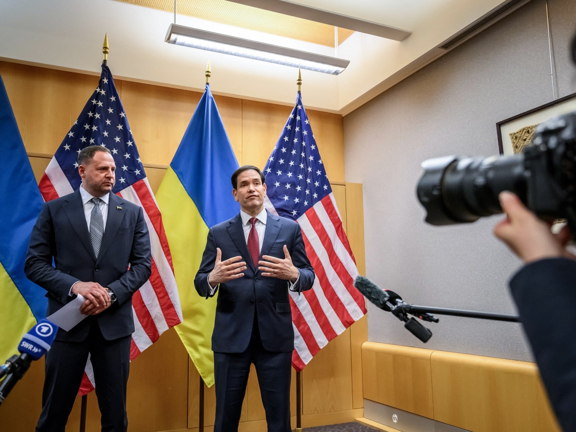 US Optimistic on Ukraine Peace as Europe Seeks Key Role