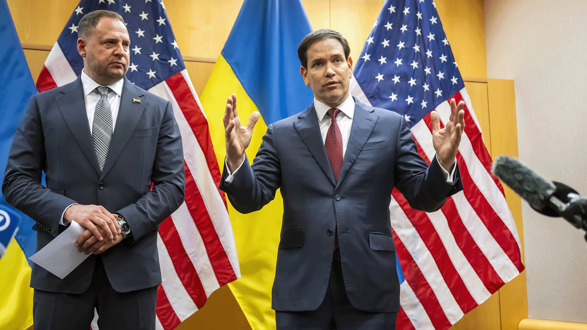 Ukraine War Talks Advance, Moscow Rejects European Proposals