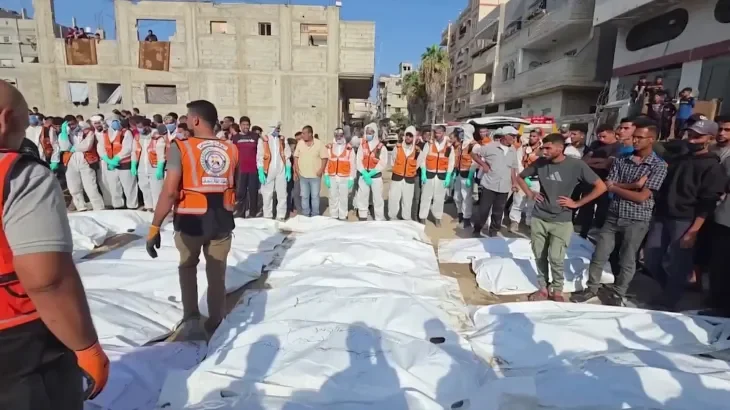 Gaza: Rescue Teams Recover Bodies from Maghazi Camp