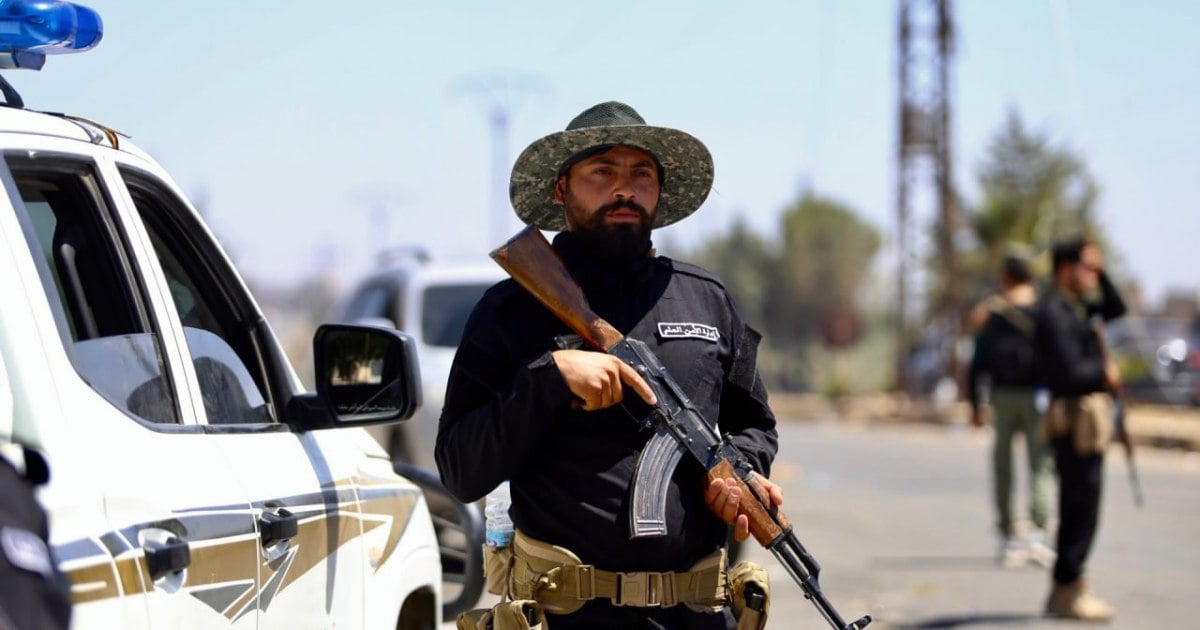 Security Officer Killed in Attack on Checkpoint in Sweida