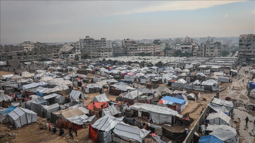 Thousands Displaced in Gaza Struggle for Shelter