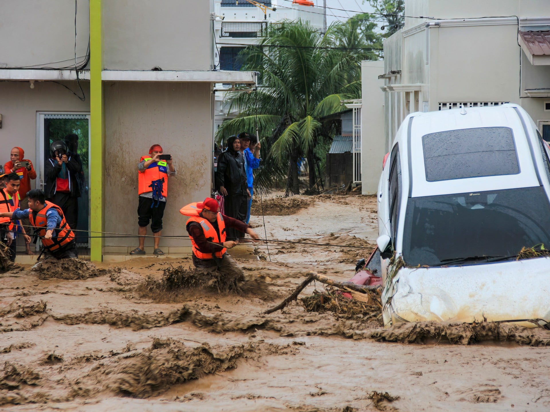Deadly Landslides, Floods Devastate Indonesia and Sri Lanka