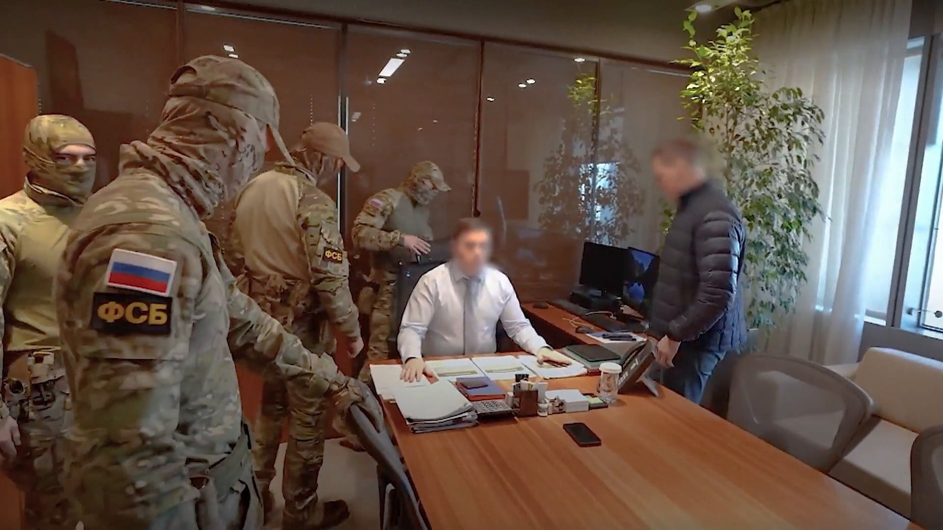 Russia Launches Sweeping Anti-Corruption Campaign