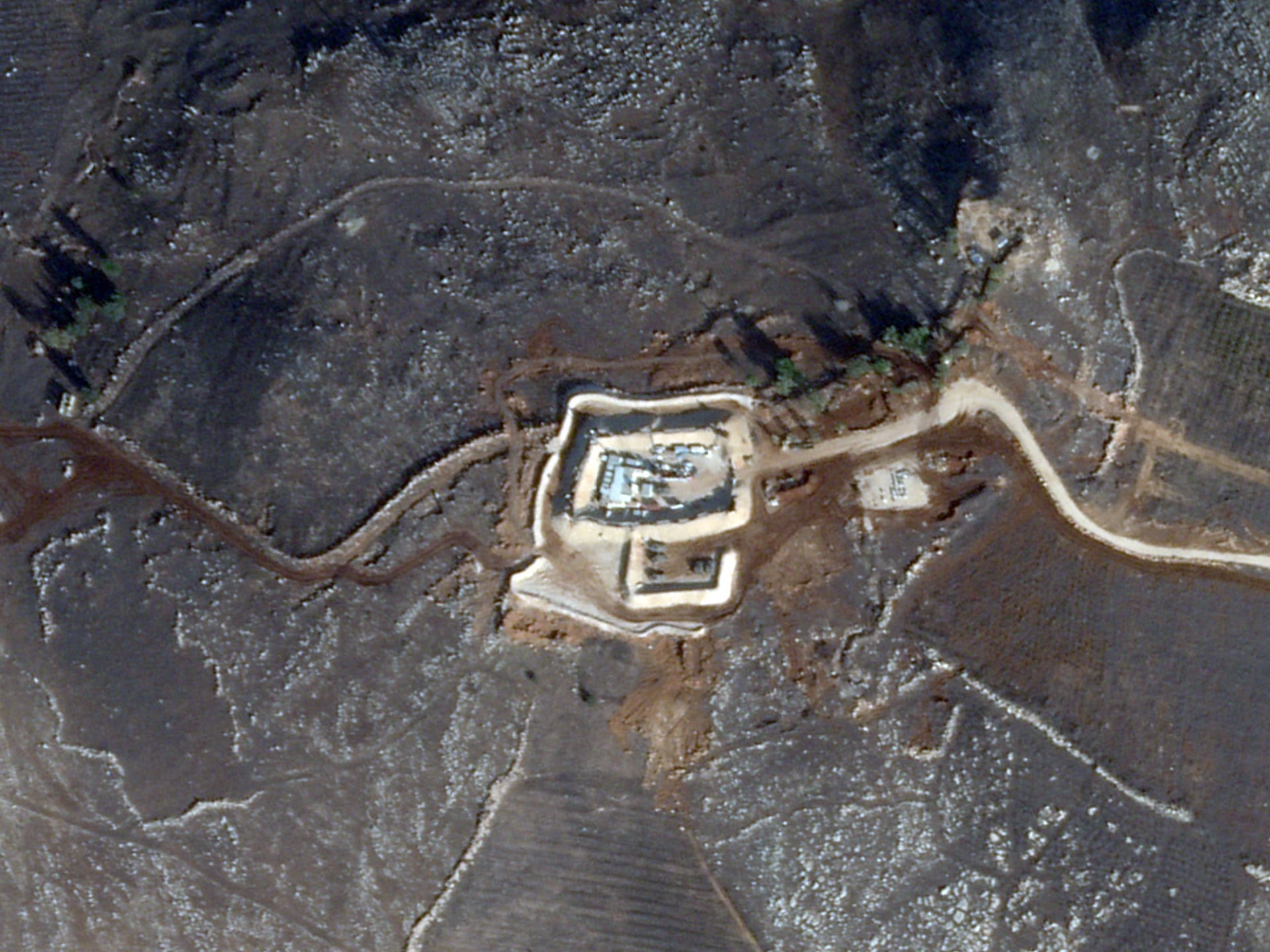 Lebanon Files UN Complaint Over Israeli Border Wall Construction